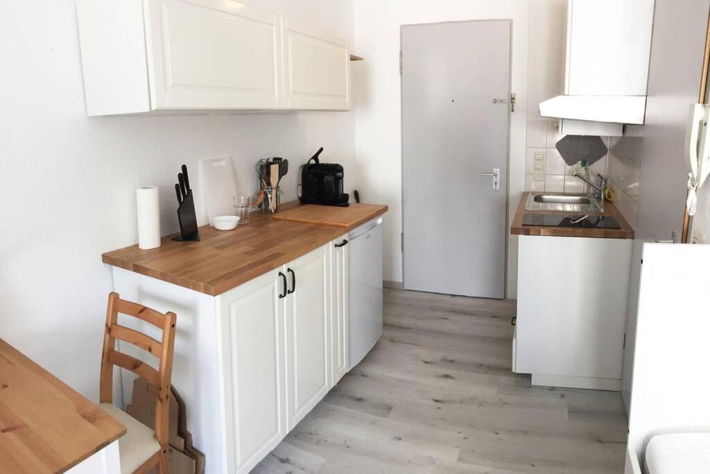 Apartment-Mitten In Konstanz, Gratis Parkplatz & Fahrrader, Netflix Tv Luaran gambar